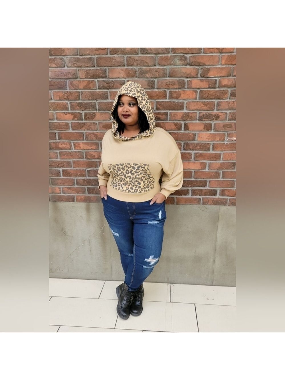 Zenana - French Terry Leopard Hoodie - Tan